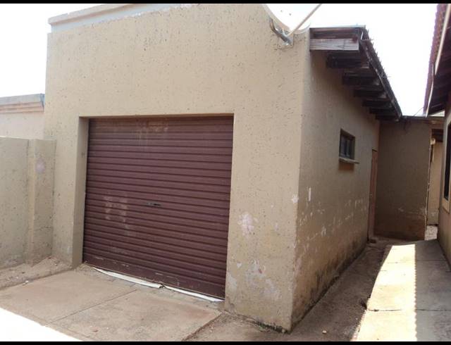 2 BEDROOM HOUSE FOR SALE IN LAWLEY